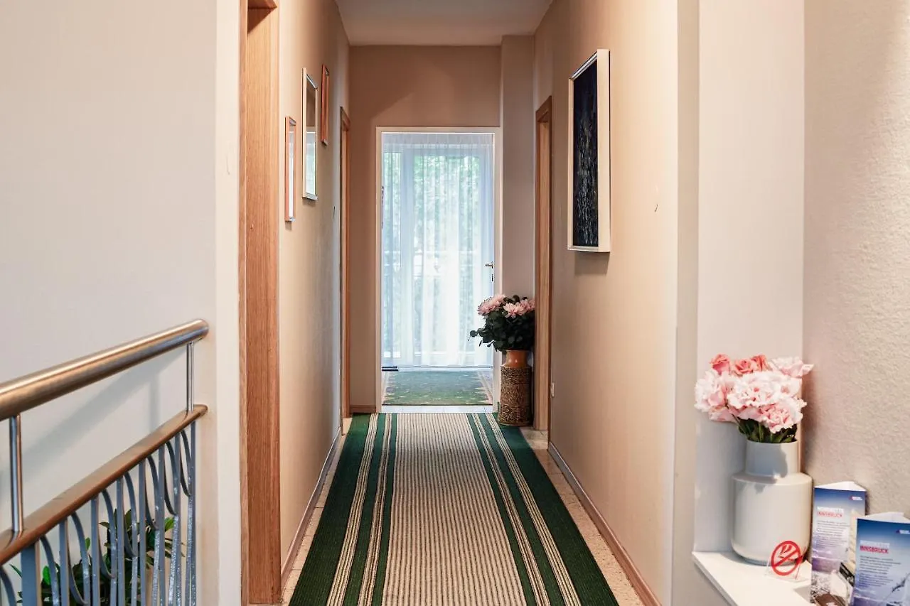 Gartenhotel Garni Pension B&B Innsbruck
